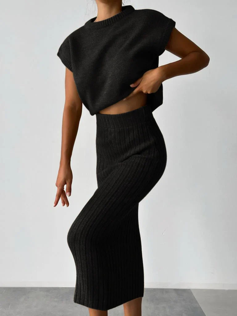 2-Piece Knitted Set – Top & Maxi Skirt