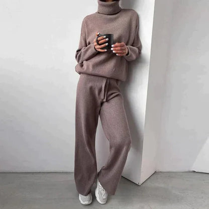 Comfortable Brown Loungewear Set for Women