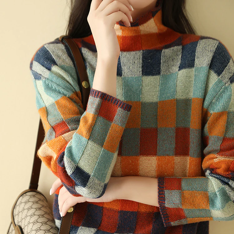 Luxurious Cashmere Turtlekneck Sweater